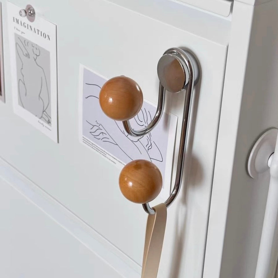 Refrigerator magnets & Hooks