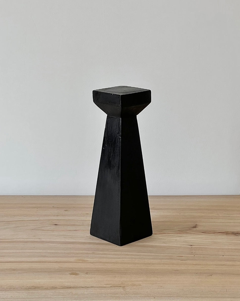 Jewelry table/High style/Werkstatt Munchen