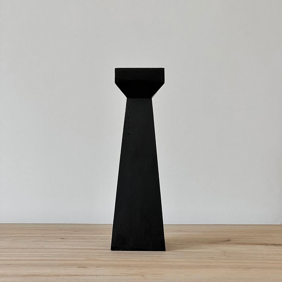 Jewelry table/High style/Werkstatt Munchen