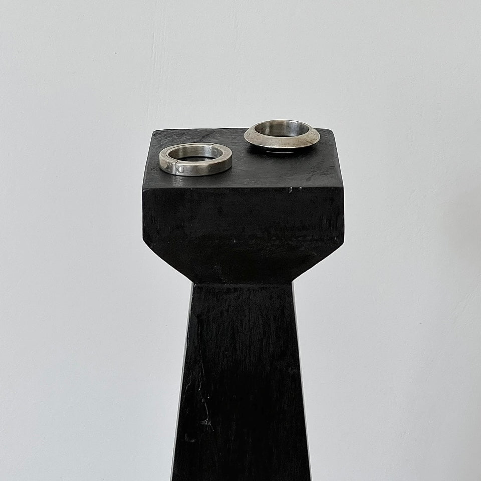 Jewelry table/High style/Werkstatt Munchen