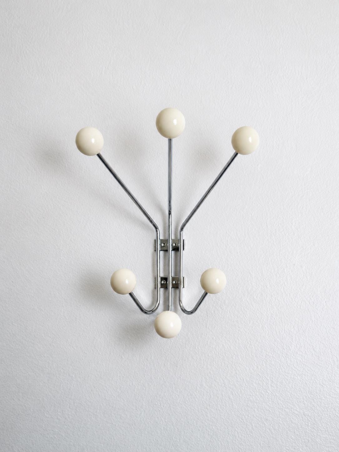 Mid-Century Fan-Shaped Ball Wall Hooks – Cream, 6 Hooks — product view 1